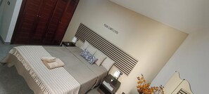 2 bedrooms, iron/ironing board, free WiFi, bed sheets - Casa Jose: Acogedor Piso Cerca de la Playa (Candelaria)