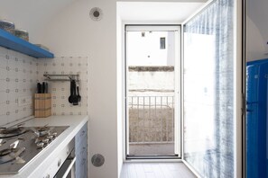 Refrigerador, horno, placa de cocina, lavavajillas