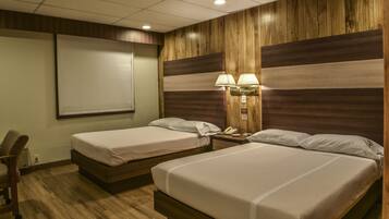 Habitación ejecutiva | 1 habitación, ropa de cama de alta calidad y edredón