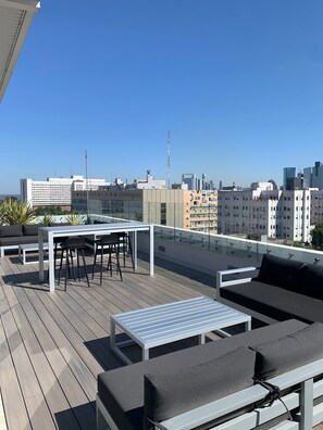 Outdoor dining - Luxury Quartier Retiro (Buenos Aires)