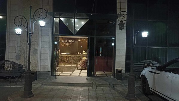 Exterior - Viaggio Hotel (Yerevan)