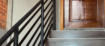 Cozy Bricks Apartments