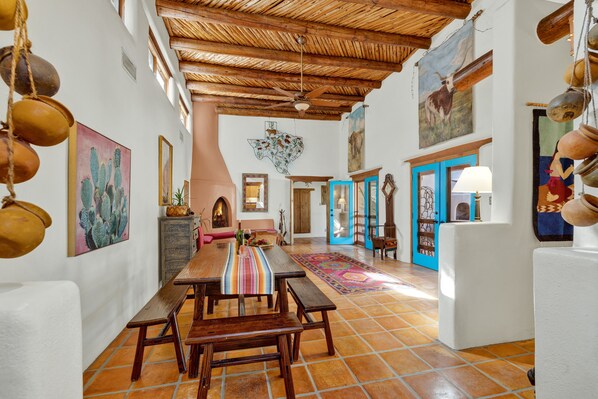 ハウス ベッド (複数台) パティオ | 内装