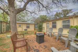 Terrace/patio - Grape Getaway Haus (Fredericksburg)