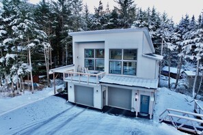Exterior - The View From the Top Scenic Chugach Mountain Getaway (Girdwood)