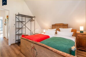 2 makuuhuonetta, työpöytä, silitysrauta/-lauta, Wi-Fi