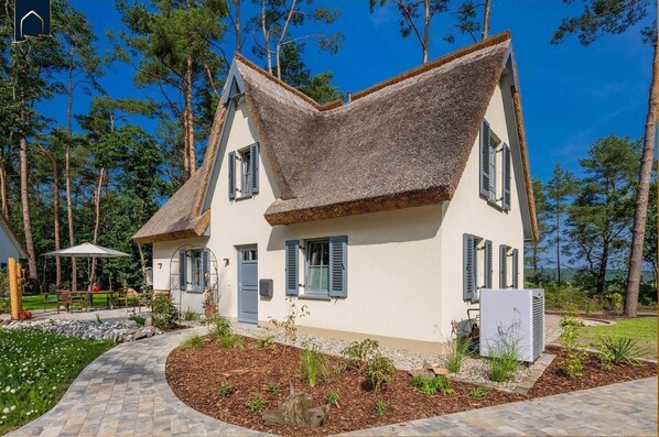 Exterior - Ferienhaus Auszeitfischer - Neu Errichtetes Ferienhaus in Ruhiger Wohngegend mit Parkplatz, Sauna (Zirchow)