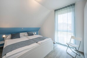 2 bedrooms, iron/ironing board, WiFi - Ferienhaus Himmelblau OG - Entspannte Auszeit: Fewo in Loddin für 4 Gäste (Loddin)