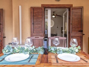 Dining - D4 - I1, Baia de Bahas by Interhome (Golfo di Marinella)