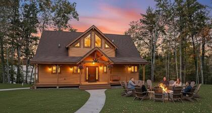 Eagles Bluff - 3 Br Lakefront Cabin on 20 acres