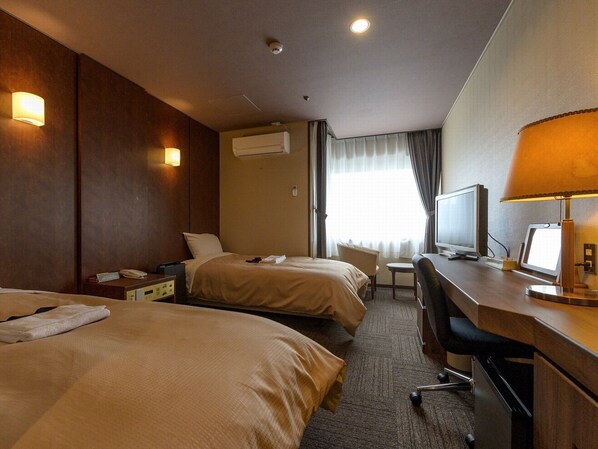 1 bedroom, desk, free WiFi, bed sheets - Hotel building 4th floor twin standard nonsmoki / Kyoto Kyōto (Kyoto)