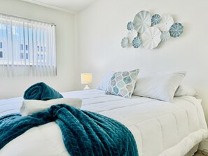 1 室のベッドルーム、アイロン / アイロン台、WiFi (無料)、ベッドシーツ