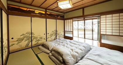 Nostalgic Japanese spirit 10 minutes walk from Tobu Nikko Station 13 minutes to Nikko Toshogu Shinba / Nikko Tochigi