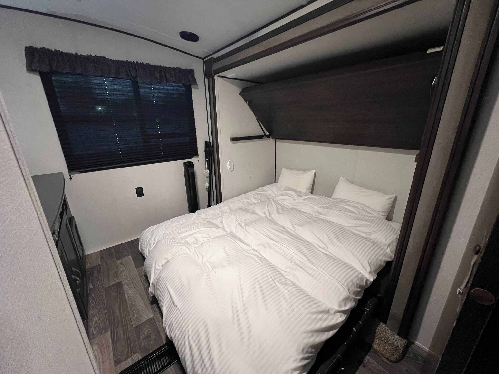 2 slaapkamers, een bureau, gratis wifi, beddengoed