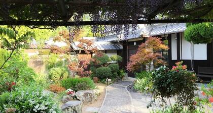 Nonsmoking A spacious space with a historical atmosphere Rental of the whole building for up to - Rent a whole house / Kanzaki-gun Hyōgo