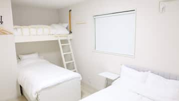 1 bedroom, desk, iron/ironing board, free WiFi