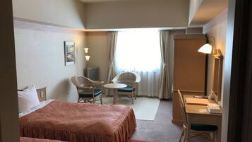 1 bedroom, desk, iron/ironing board, free WiFi