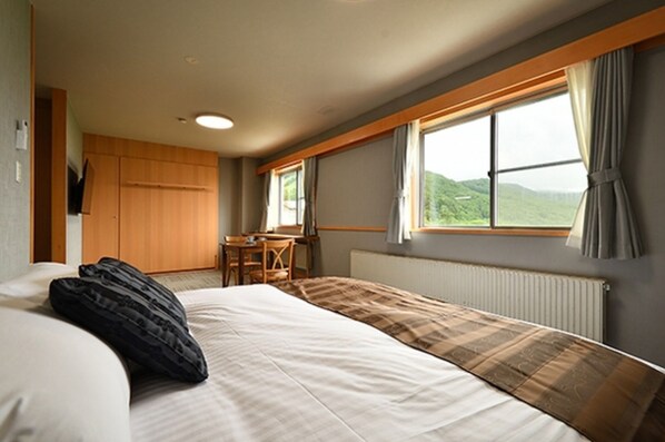 1 quarto, escrivaninha, Wi-Fi de cortesia, roupa de cama