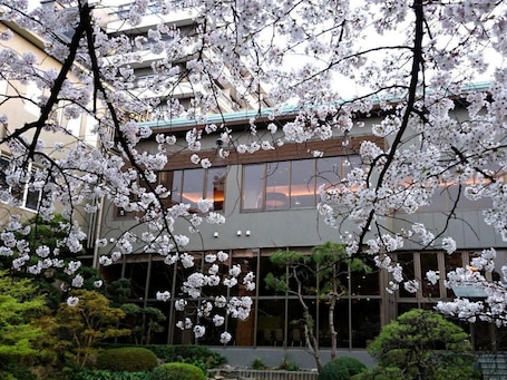 Exterior. Nonsmoking JapaneseWestern Deluxe Twin Room / Kurume Fukuoka