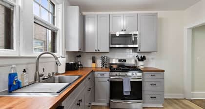 Boston Edison District Beautiful 4 BD/2.5 BA Home