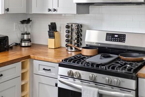 Fridge, microwave, oven, stovetop - Boston Edison District Beautiful 4 BD/2.5 BA Home (Detroit)