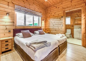 2 bedrooms, free WiFi