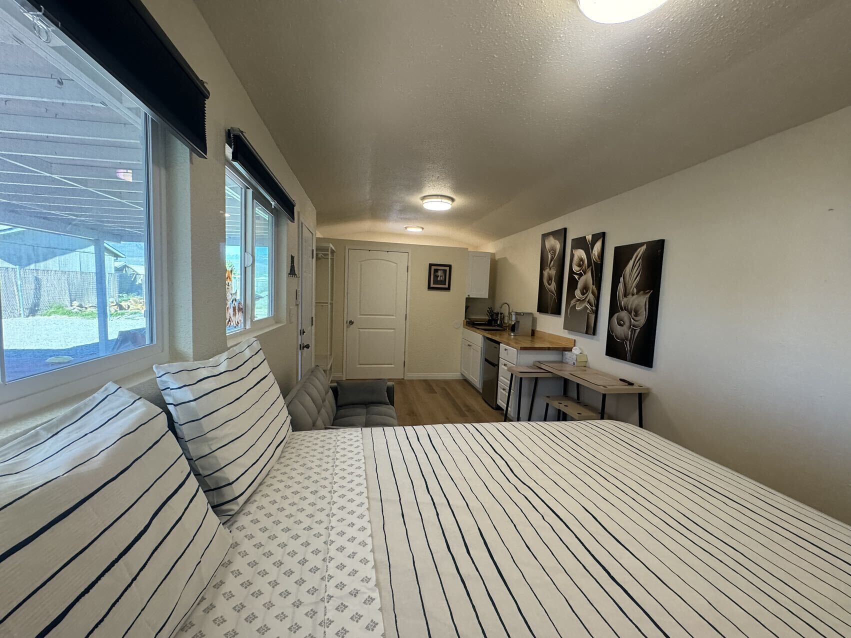 1 室のベッドルーム、WiFi、ベッドシーツ