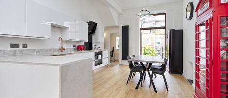 Apartment | 2 bedrooms, Internet