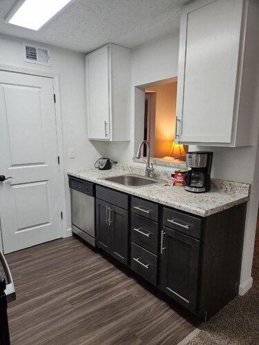 Miami Gallery 63 Entire Place 