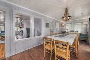Dining - 6BD Pet Friendly Channel Home-Sleeps 15-Amazing Views-Hot Tub (North Myrtle Beach)