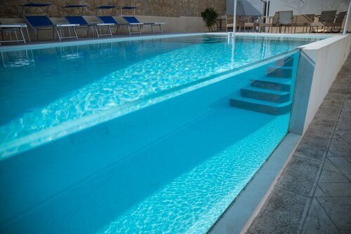 Villa Vani Apartment 2 with Sea View, Wi-Fi, and Air Conditioning