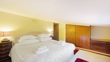 3 makuuhuonetta, ilmainen Wi-Fi, vuodevaatteet