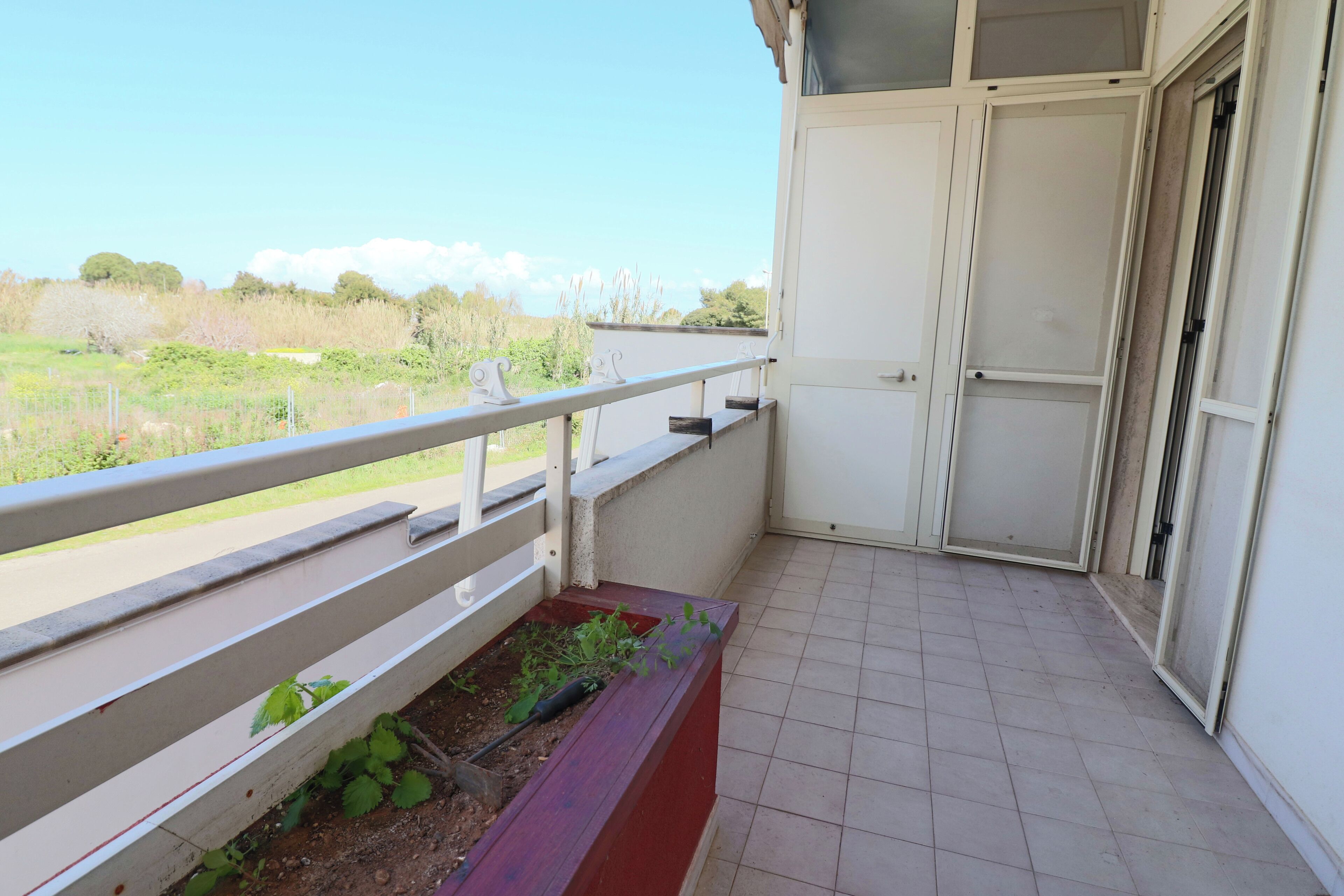 Apartment, 1 Bedroom, Smoking, Balcony | Property grounds