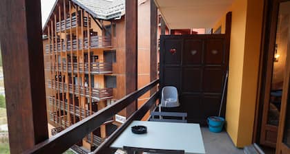 Apartamento 'Appartemment 6 Couchages Risoul' con vistas a la montaña y balcón