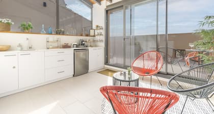 Apartment 'Cal Comorera' with Private Pool, Wi-Fi and Air Conditioning