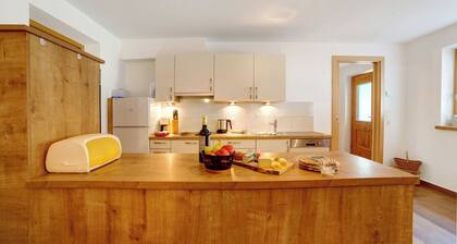 Apartamento 'Scheiberhof' con vistas a la montaña, jardín privado y Wi-Fi