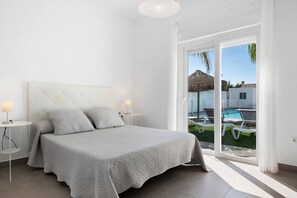 3 chambres, fer et planche à repasser, Wi-Fi gratuit, draps fournis