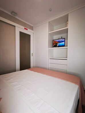 1 quarto, ferros/tábuas de passar roupa, Wi-Fi de cortesia