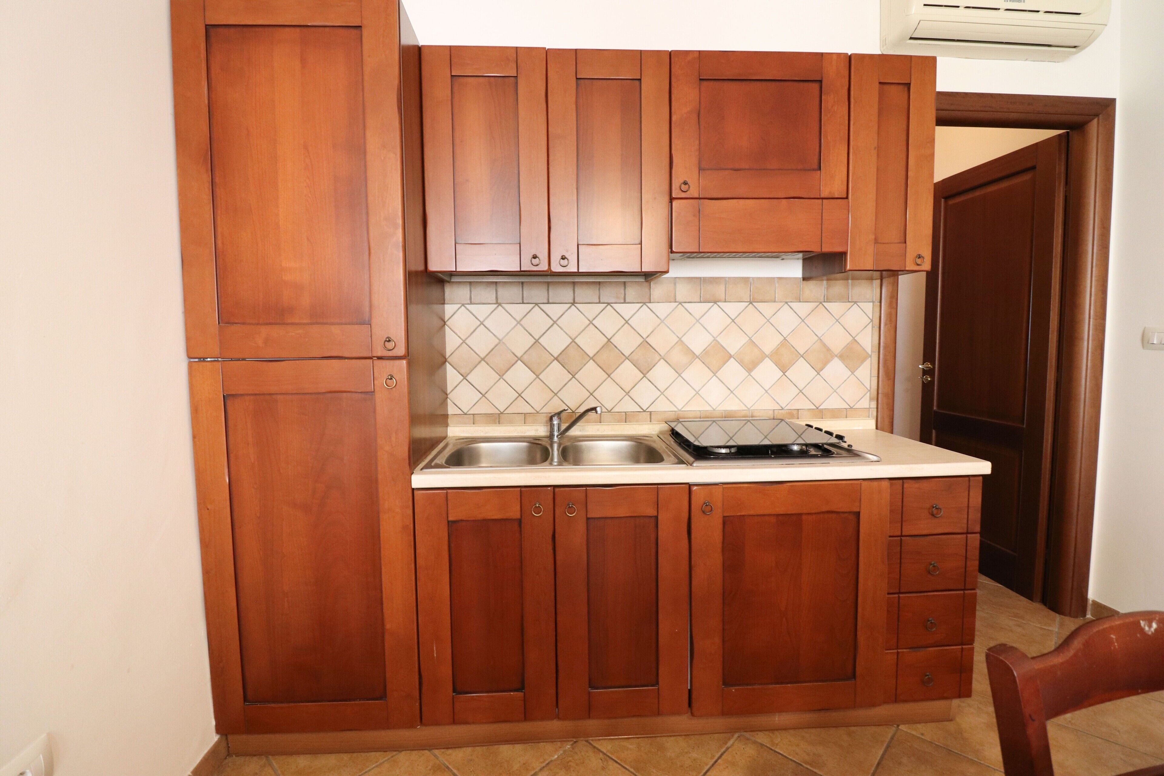 Fridge, oven, stovetop, highchair