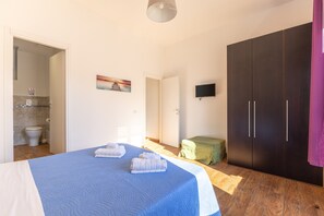 1 Schlafzimmer, Bügeleisen/Bügelbrett, kostenloses WLAN, Bettwäsche