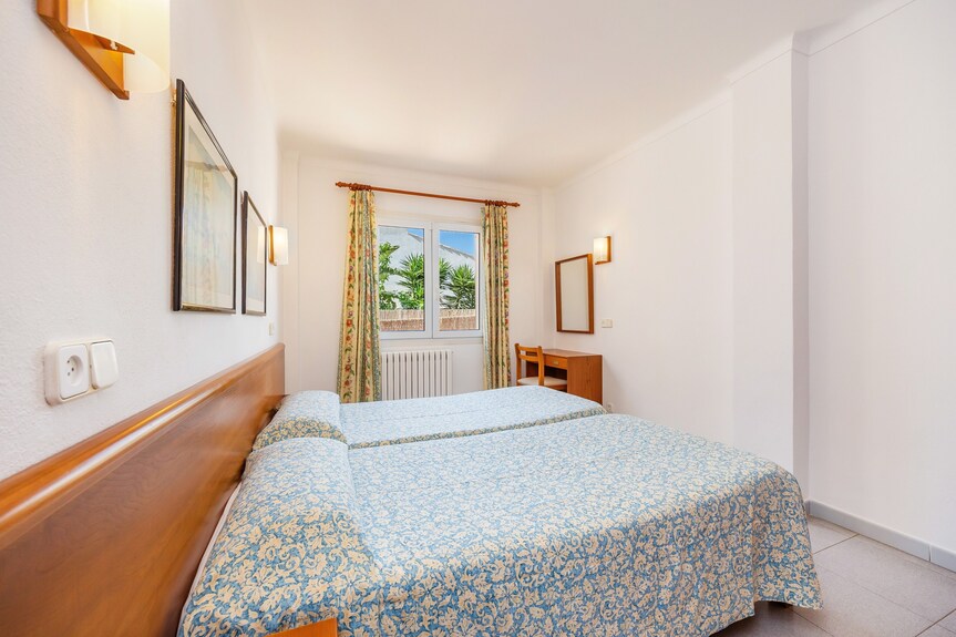 Apartment 'Aptos Villa Sirena Vista Mar' With Shared Pool, Wi-fi And Air Conditioning - Cala Figuera