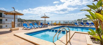 Apartment 'Apto Vistas Al Mar' with Sea View, Wi-Fi and Air Conditioning