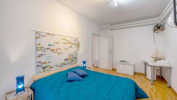 1 camera, ferro/asse da stiro, Wi-Fi gratuito, lenzuola