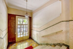 Interior - Apartment 'Ohana Bnb' with Wi-Fi (Genova)