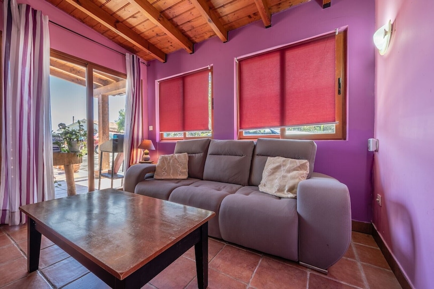 Casa De Vacaciones 'Posada Paraso Iris' Con Vistas A La Montaña, Jardín Privado Y Wi-fi - Isla