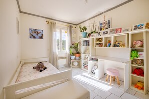 3 Schlafzimmer, Bügeleisen/Bügelbrett, kostenloses WLAN