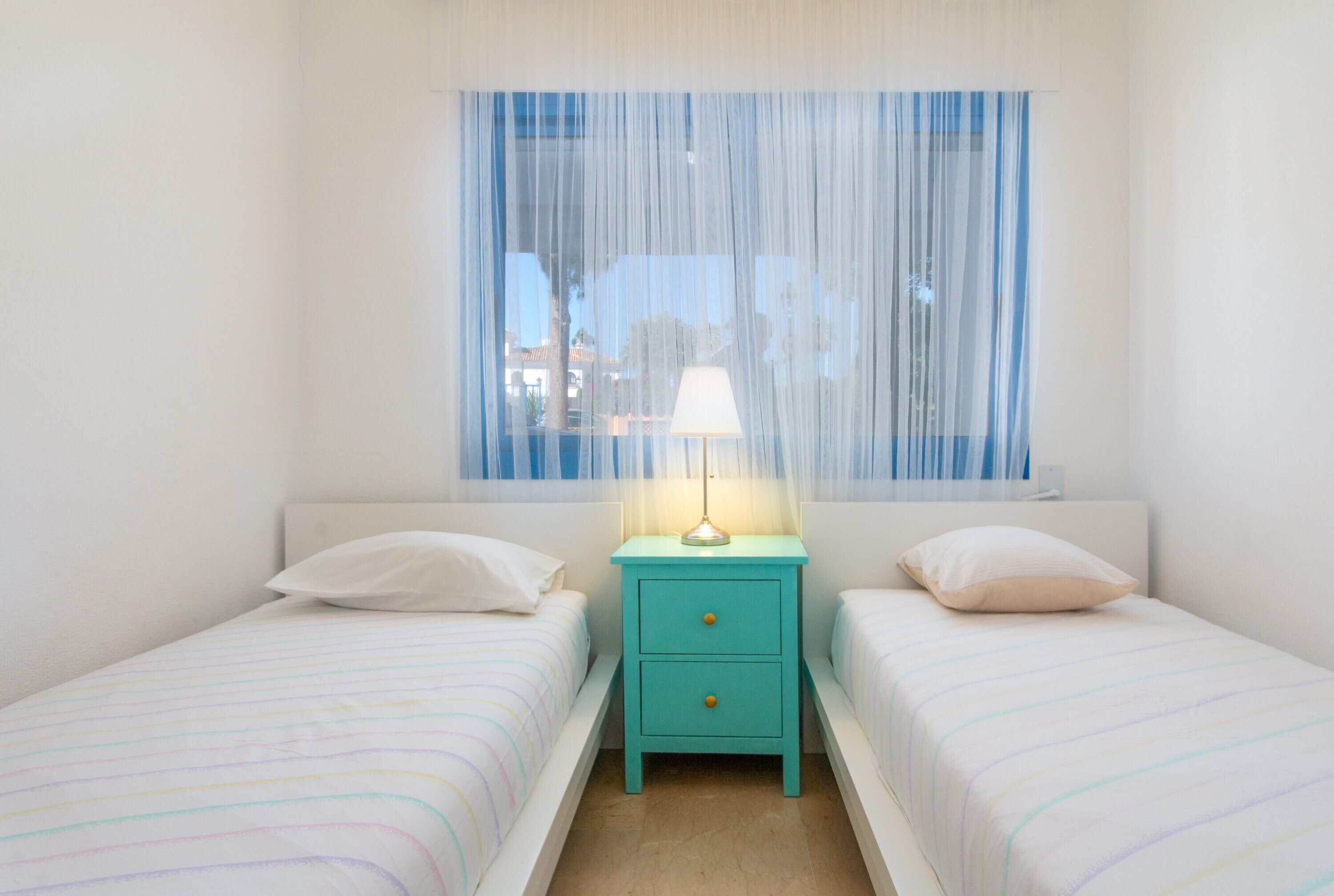 2 makuuhuonetta, ilmainen Wi-Fi, vuodevaatteet