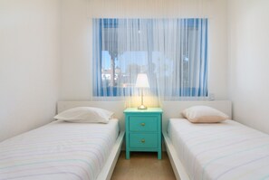 2 habitaciones, wifi gratis y ropa de cama 