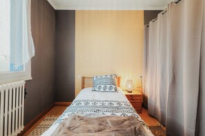 2 Schlafzimmer, Bügeleisen/Bügelbrett, kostenloses WLAN