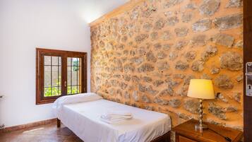 1 chambre, Wi-Fi gratuit, draps fournis